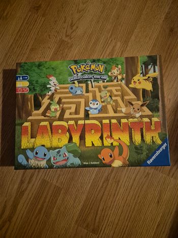 Jeu de société Labyrinthe pokemon NEUF