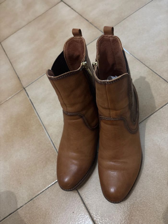 Botte en cuir pikolinos