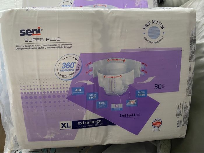 3  paquets couches adultes SENI XL 30pcs
