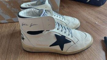 Golden sneakers montantes