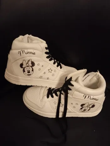 Baskets Minnie taille 35