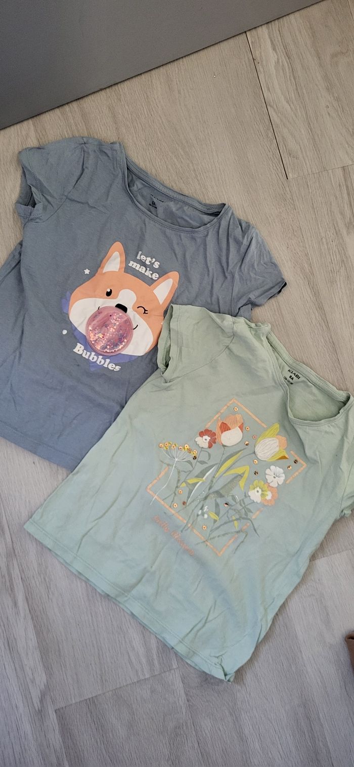 Tee shirts