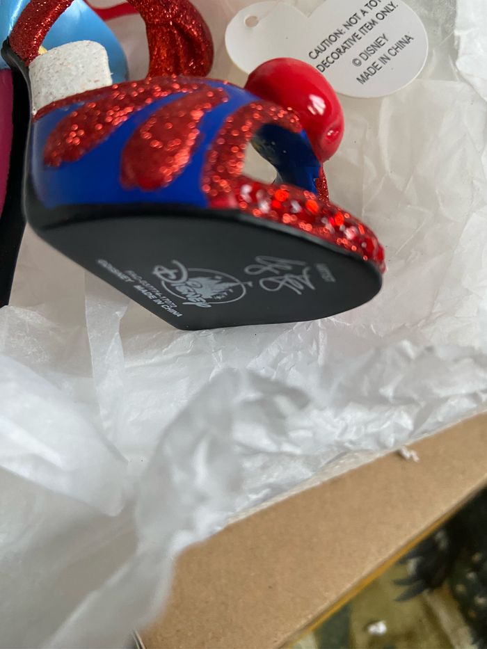 Ornement shoe disney store - photo numéro 3