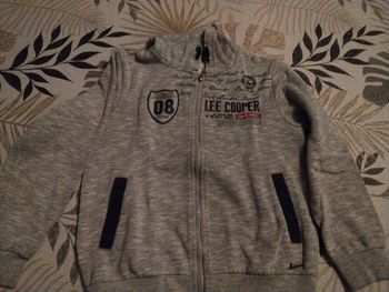 Gilet Lee Cooper gris 10 ans