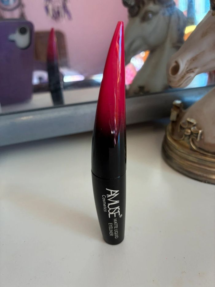 Eye-liner liquide, 5 gr, Amuse. - photo numéro 2