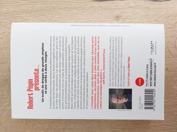 Livre "Une vérité à deux visages" Michael Connelly - photo numéro 2