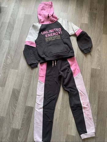 Ensemble sport