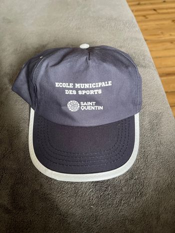 Casquette saint Quentin