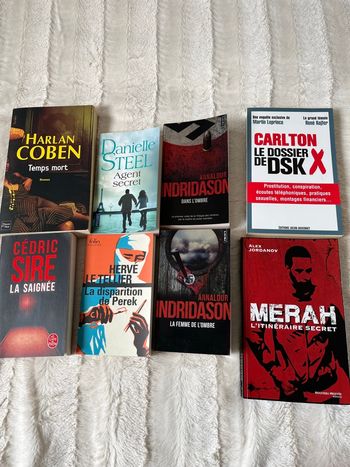 Lot de 8 livres 