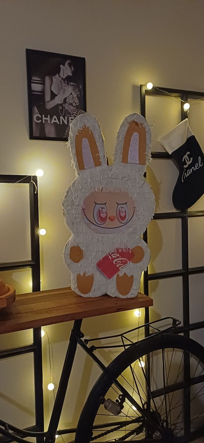 Pinatas anniversaire Labubu enfants