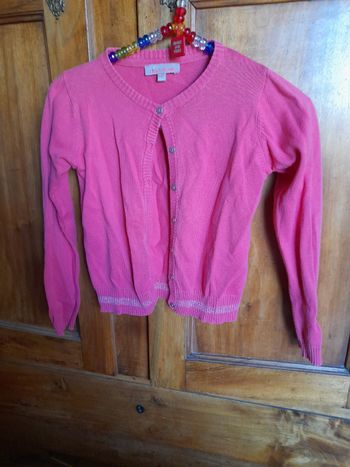 Gilet rose  (+ 1 autre offert)