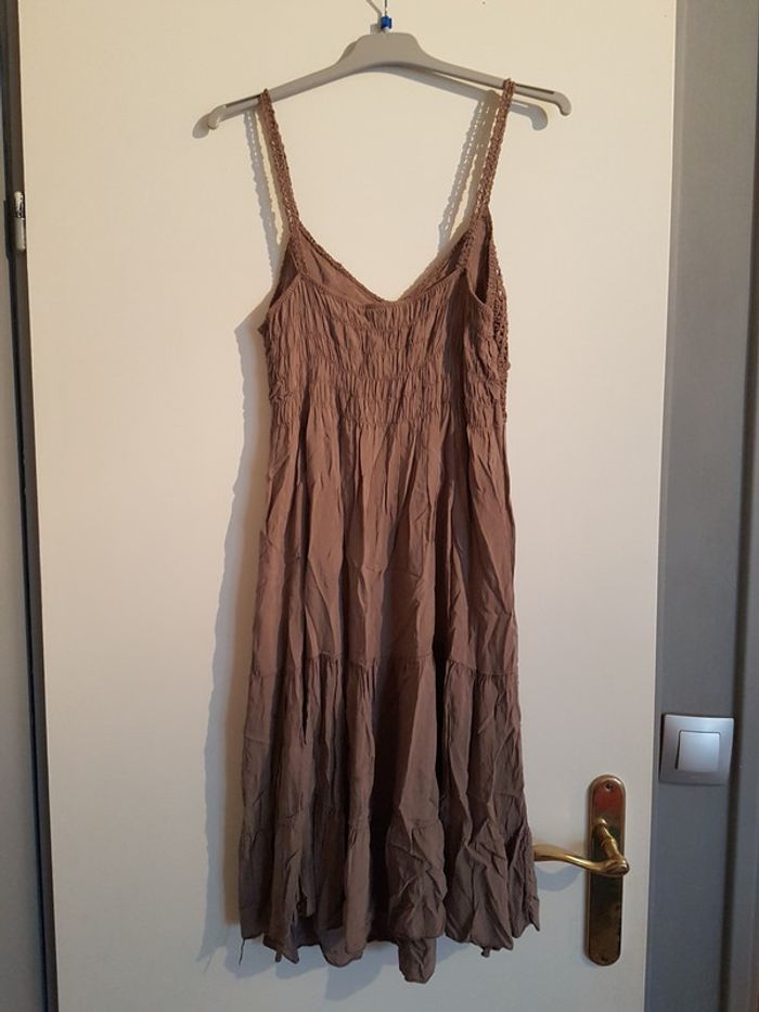 Robe marron - photo numéro 2