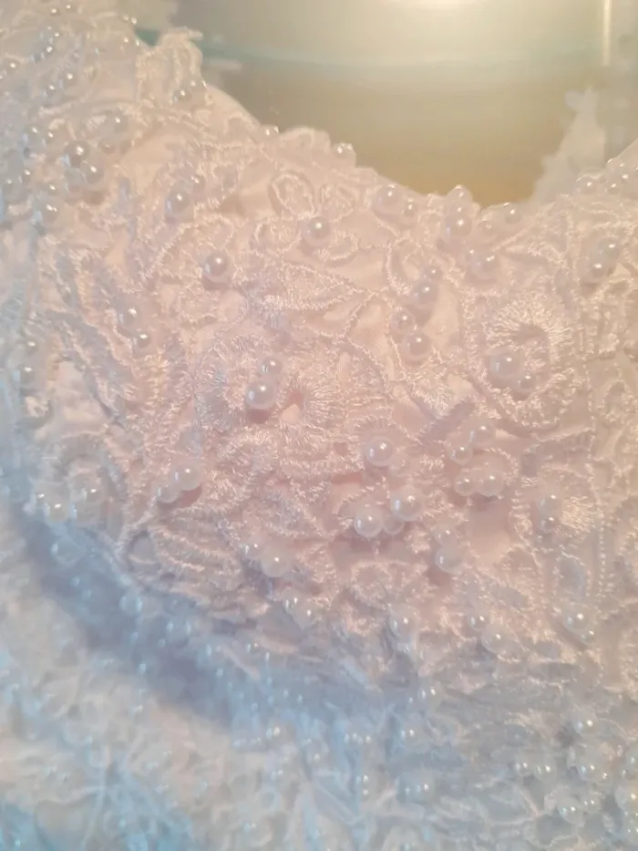 Robe de mariée lacées perle - photo numéro 5