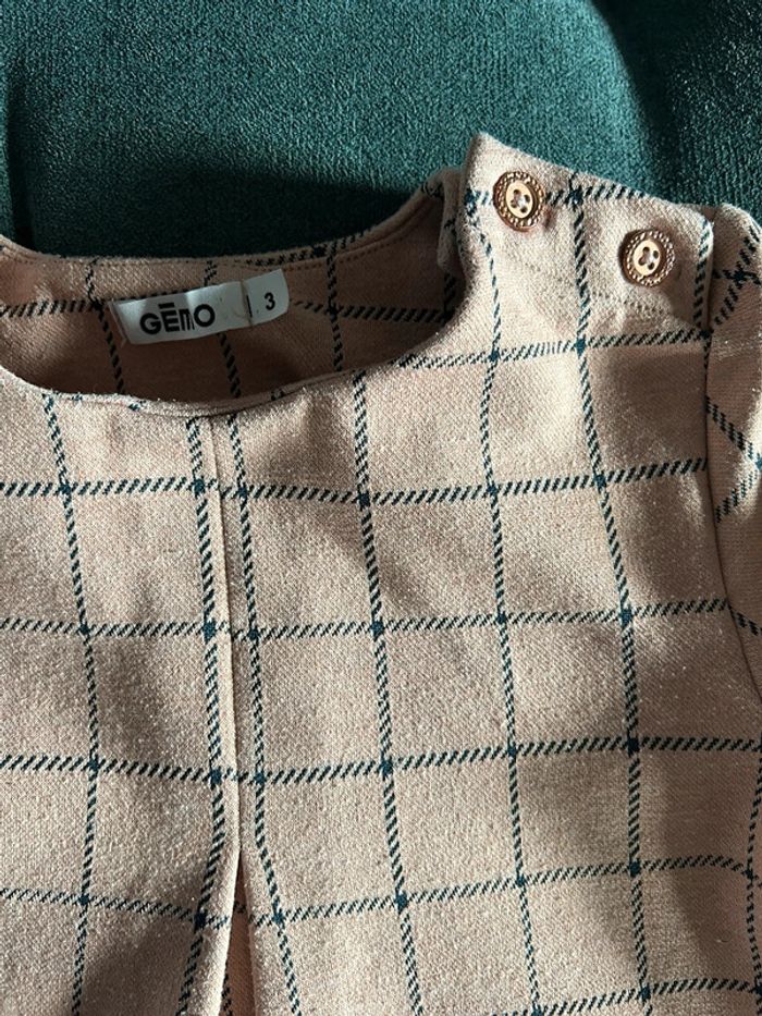 Robe à carreaux gemo 3 ans - photo numéro 2