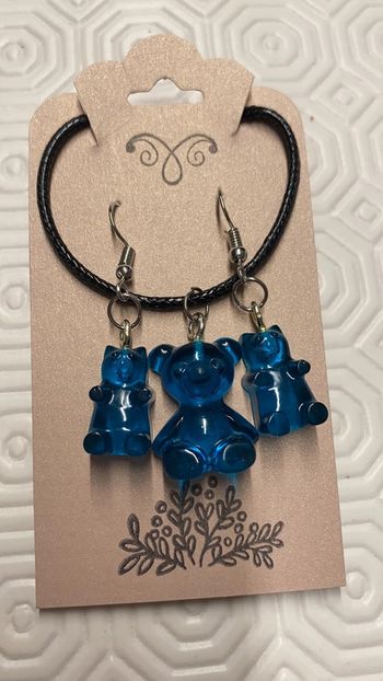 Parure collier et boucles d’oreilles ourson 🐻