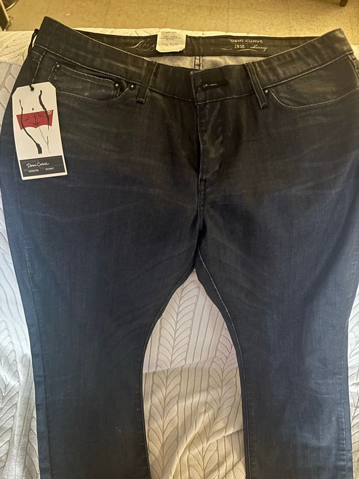 Très beau jeans