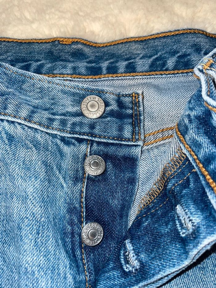 Jean Levi’s 501 femme 💙 - photo numéro 5