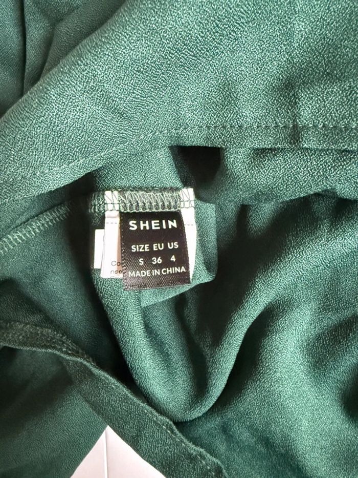Blouse verte en très bon état taille S SHEIN - photo numéro 7