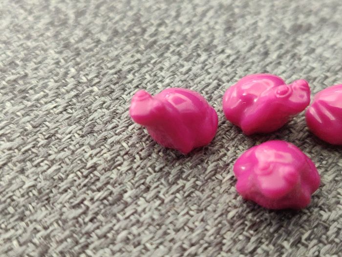 Lot 4 grenouilles Magenta Lego - en parfait état - vrai Lego - photo numéro 3