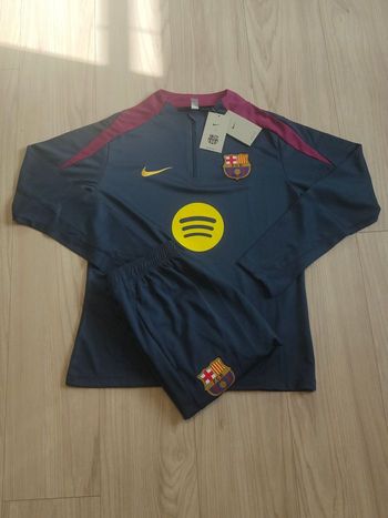 Ensemble football nike FCB / Taille M 