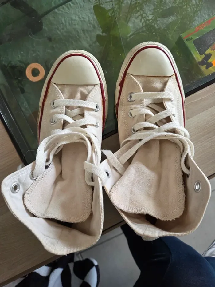 Converse hautes 39 - photo numéro 2