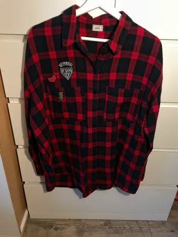 Chemise à carreaux