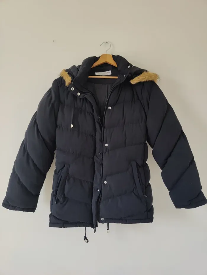 Doudoune à capuche chaude t.46/48 Neuve