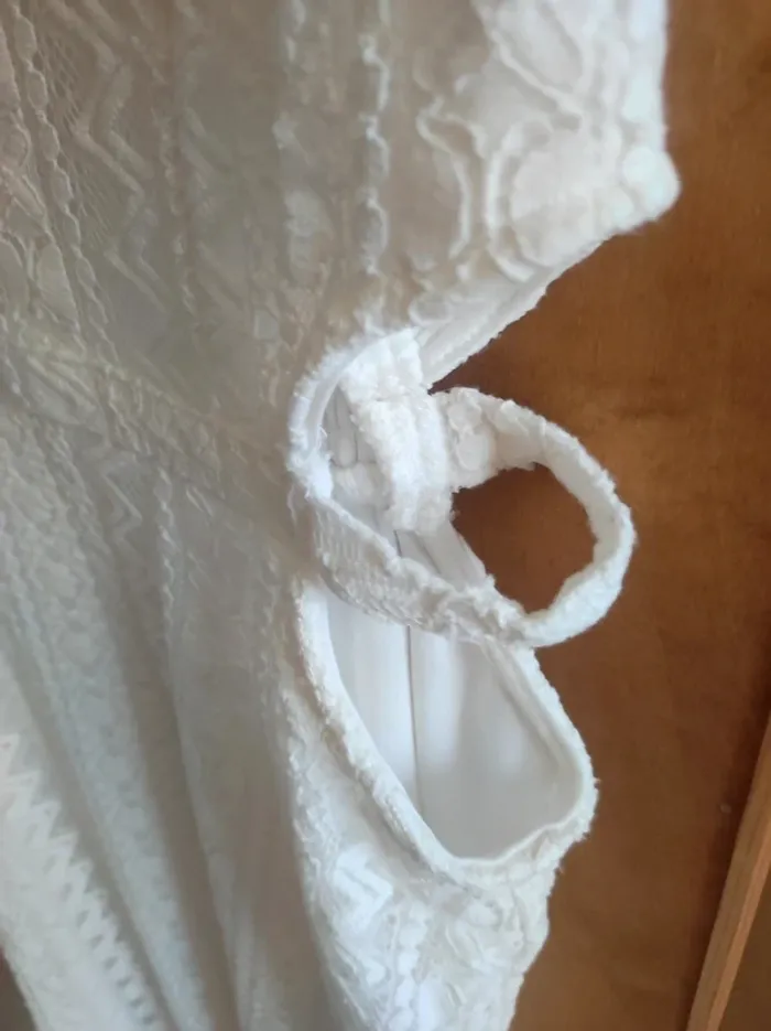 Robe blanche dentelle a bretelles - photo numéro 3