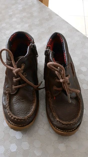 Chaussures montantes marron taille 26