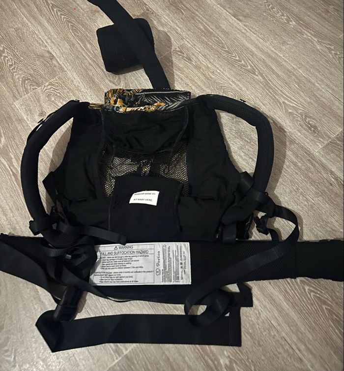 Porte bébé physiologique physiocarrier Love radius ( tigre) - photo numéro 9