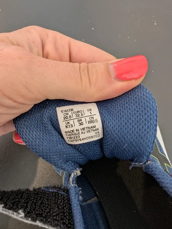 Basket bleu Asics - Taille : 32,5 - photo numéro 7