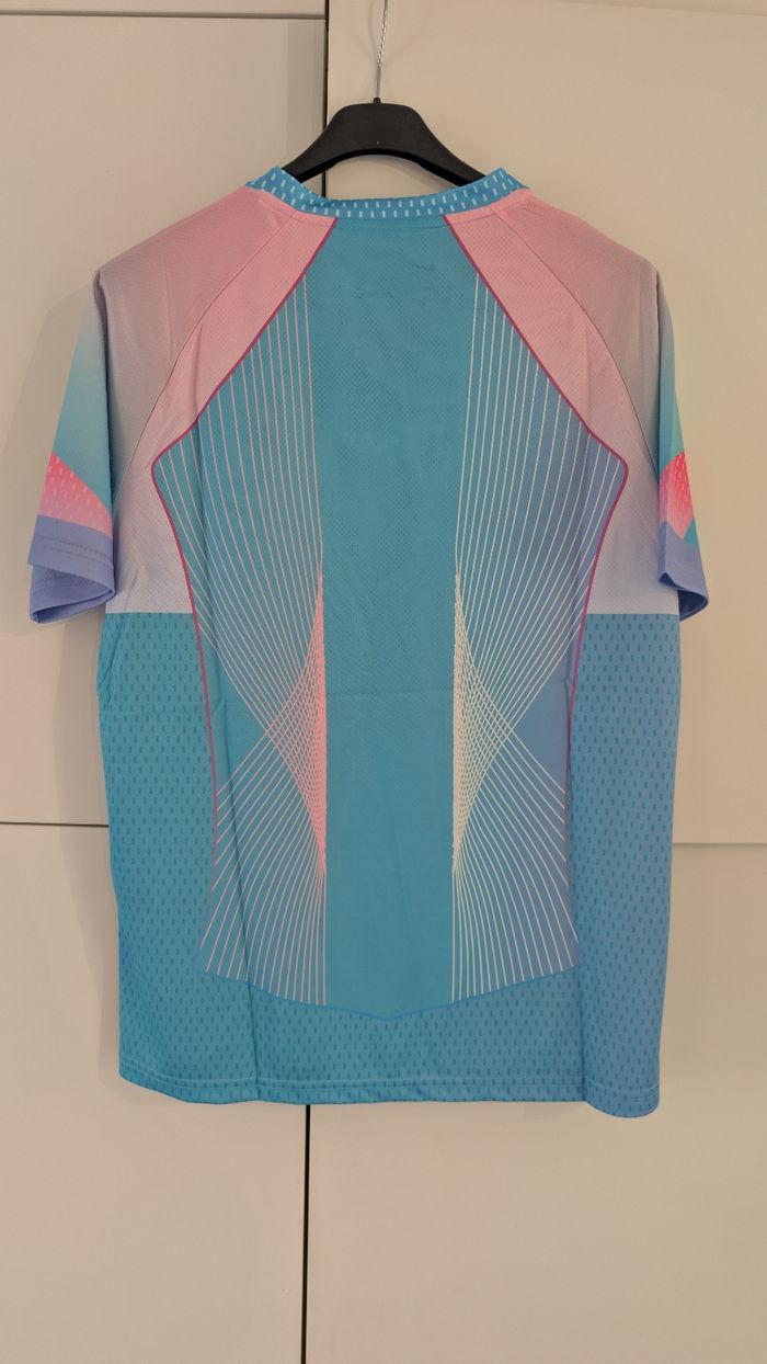 Maillot foot PSG concept - photo numéro 2