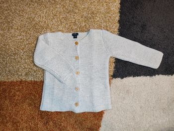 Gilet à boutons 12 mois