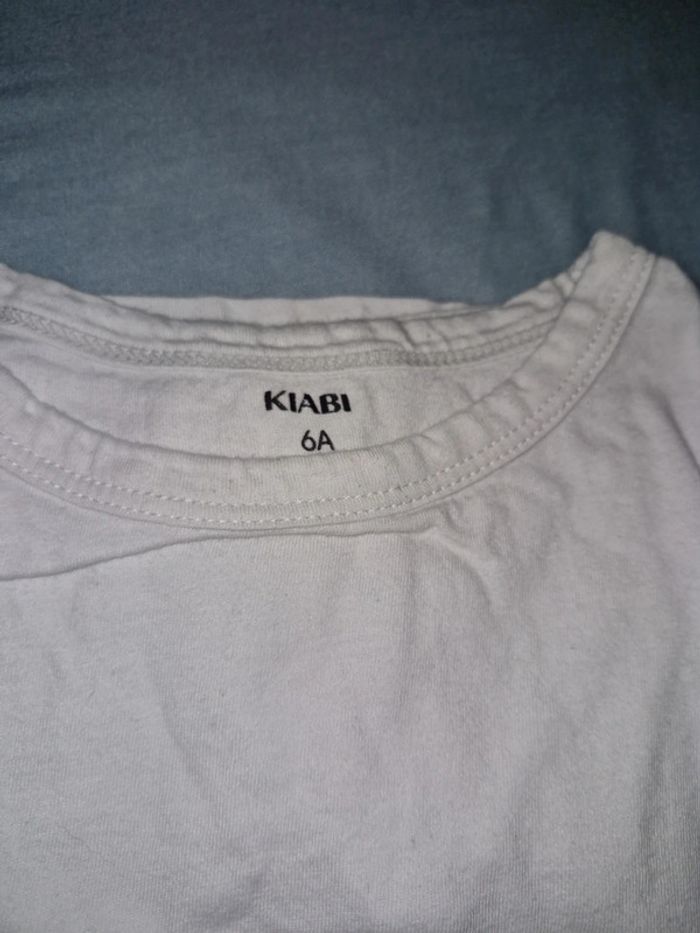 Lot de sous Tee-shirt 6ans - photo numéro 7
