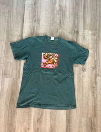 T-shirt suprême