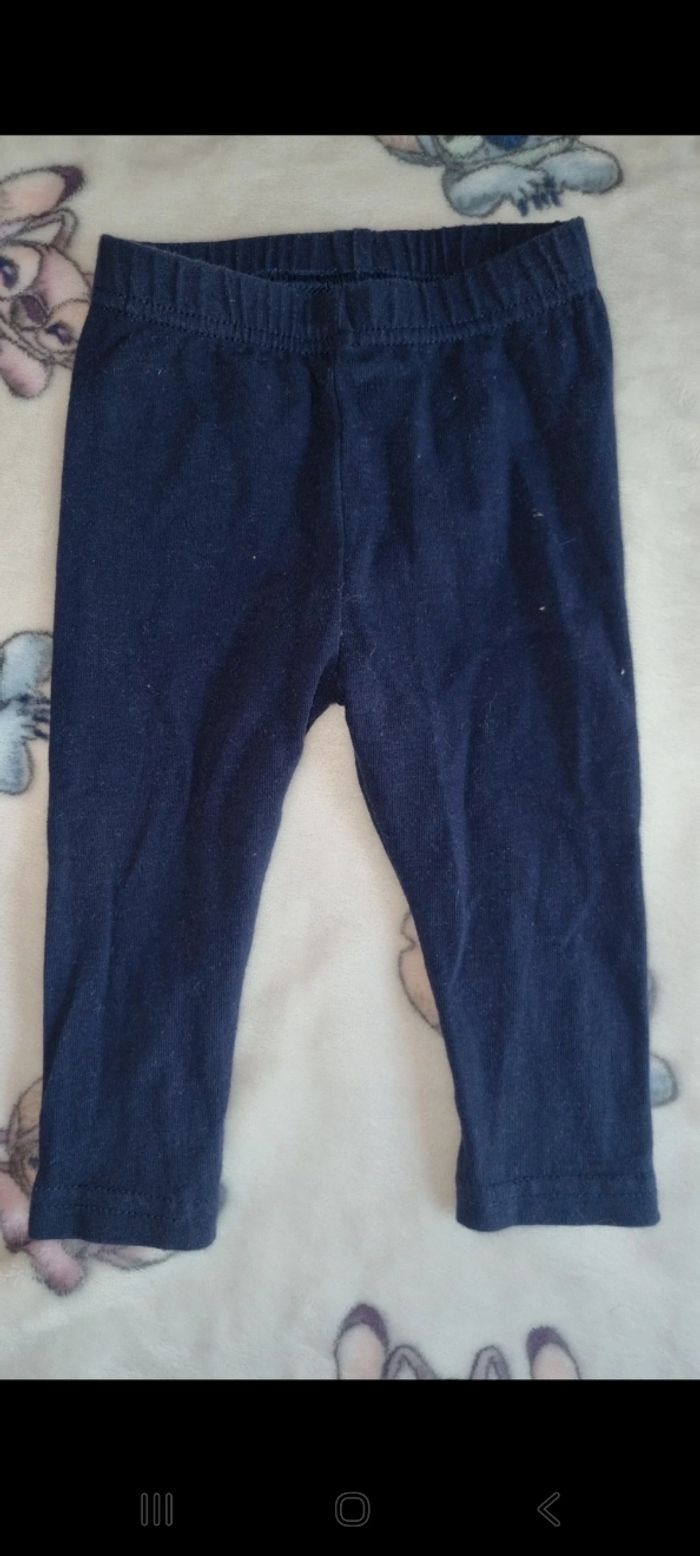 Leggings 6 mois en très bon état