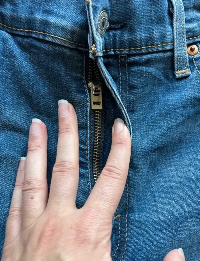 Jean Levi’s 511 Homme W36 L32 Slim Fit Bleu Classique Taille 46-48 XL 00s y2k - photo numéro 8