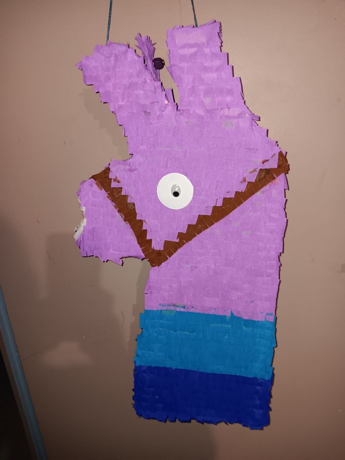 Pinata lama fortnite - photo numéro 2