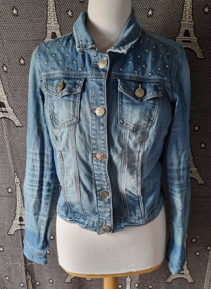 Veste en jean à boutons taille 40