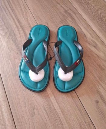 Tongs claquettes été mémoire de forme Mixte vert