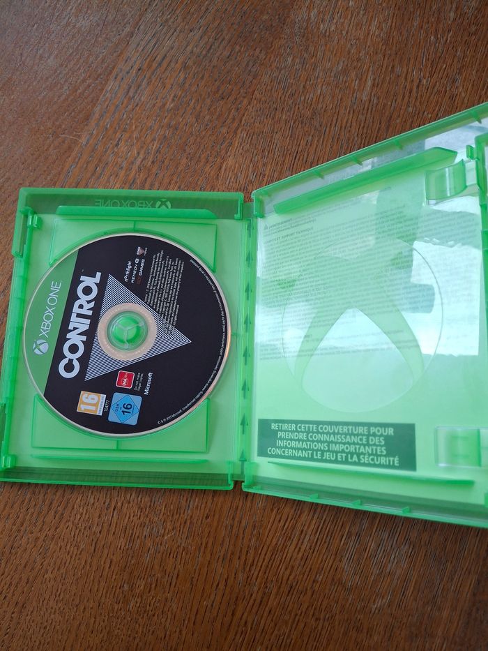 Jeu xbox one control - photo numéro 3