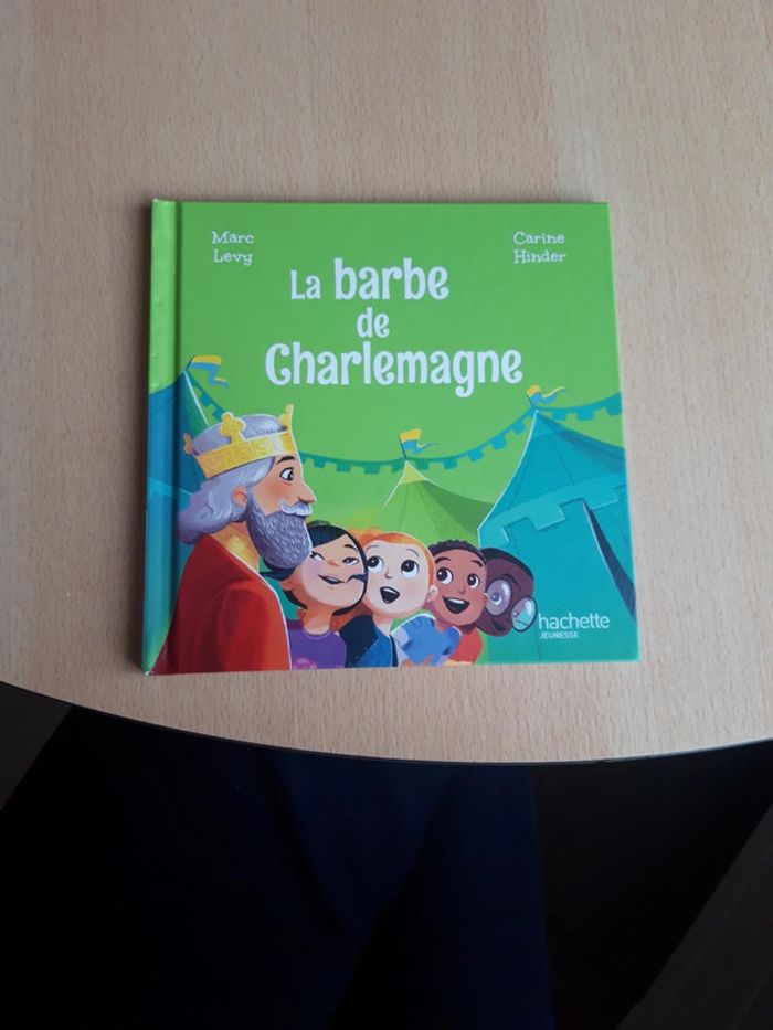 Album La barbe de Charlemagne - photo numéro 1