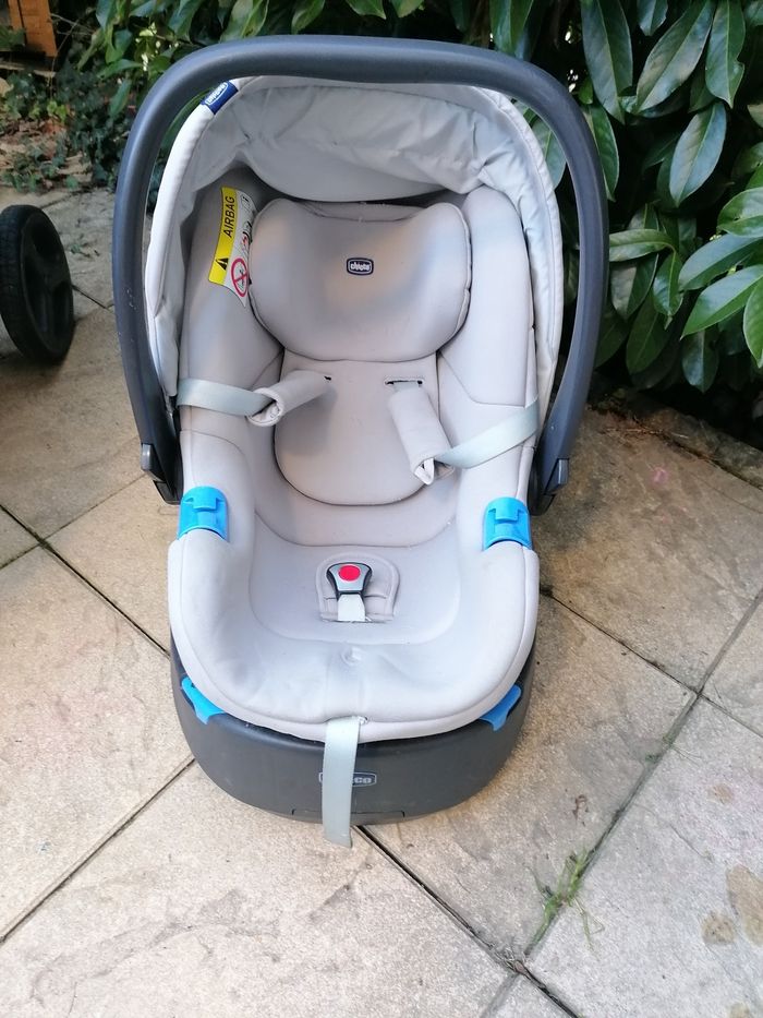 Poussette trio chicco grise - photo numéro 5