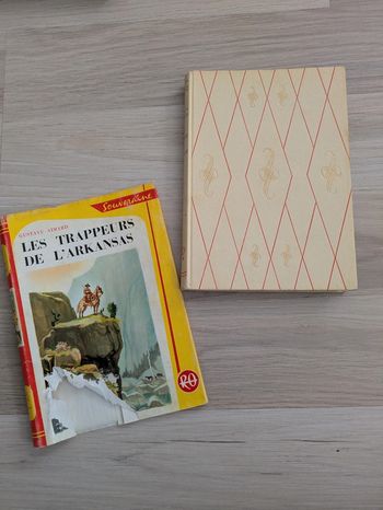 Les trappeurs de l'Arkansas rouge et or