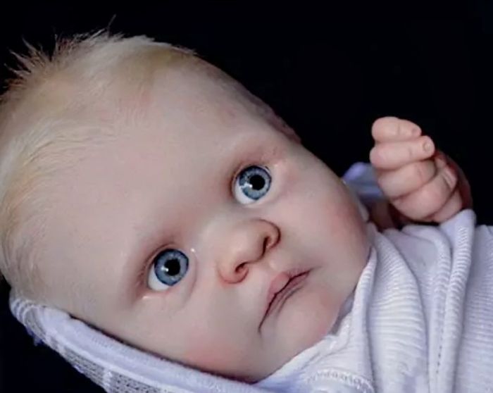 Kit de poupée Cooper par Jessica Schenk (non peint) - Fin de série, rare.