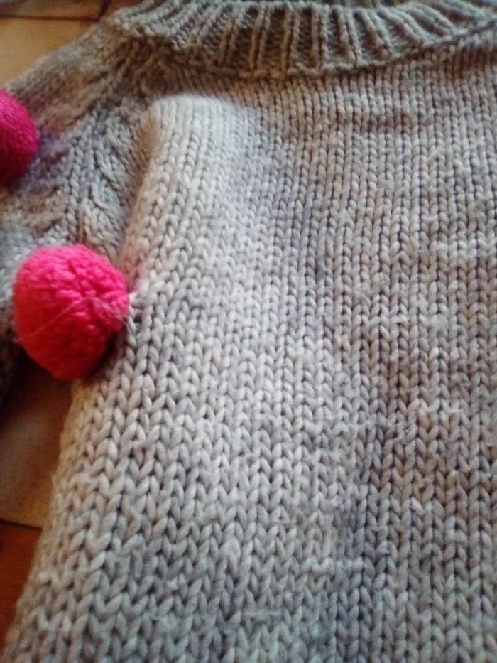 Pull pompom - photo numéro 2
