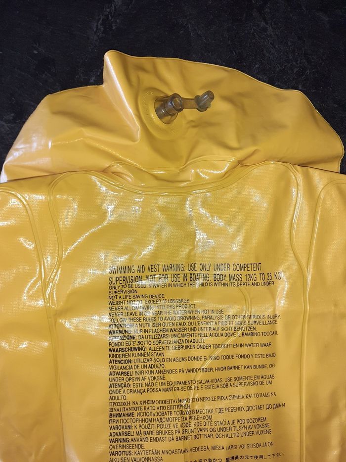 Gilet gonflable enfant 12-25 kg neuf - photo numéro 4