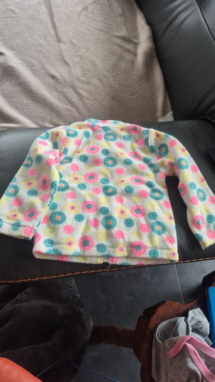 Veste polaire 12 mois petite fille - photo numéro 2