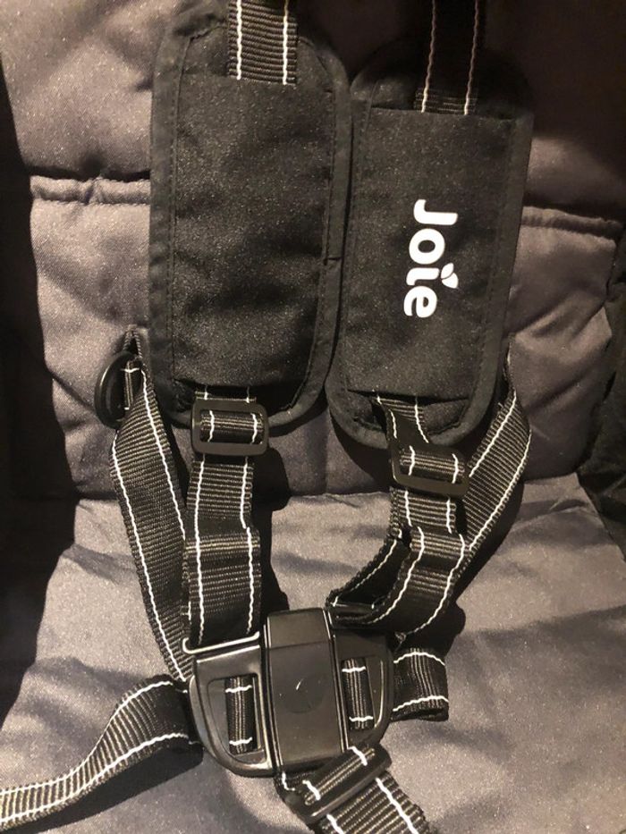 Poucette NEUVE marque(joie-baby) - photo numéro 3