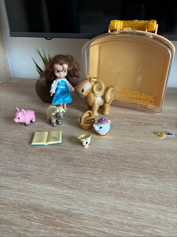 Valise mini animator  princesse belle Disney